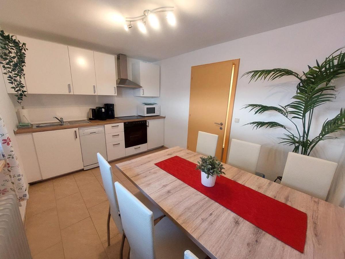 Gaestehaus U Ferienwohnungen Veronika Incl Fruehstuecksbuffet Und Koenigscard Mit 200 Kostenlosen Attraktionen Унтераммергау Экстерьер фото