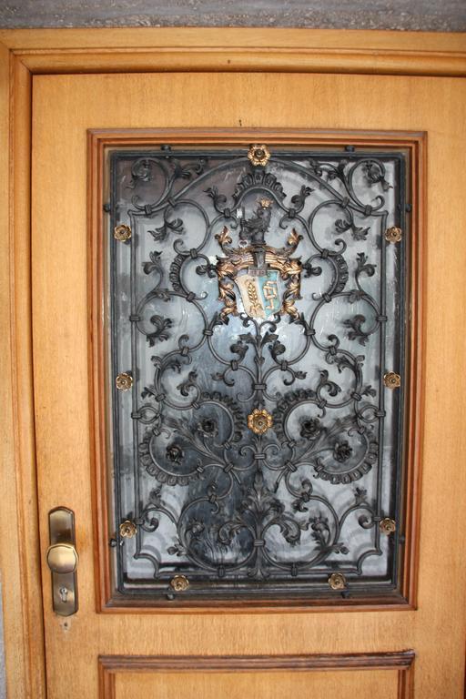 Gaestehaus U Ferienwohnungen Veronika Incl Fruehstuecksbuffet Und Koenigscard Mit 200 Kostenlosen Attraktionen Унтераммергау Номер фото