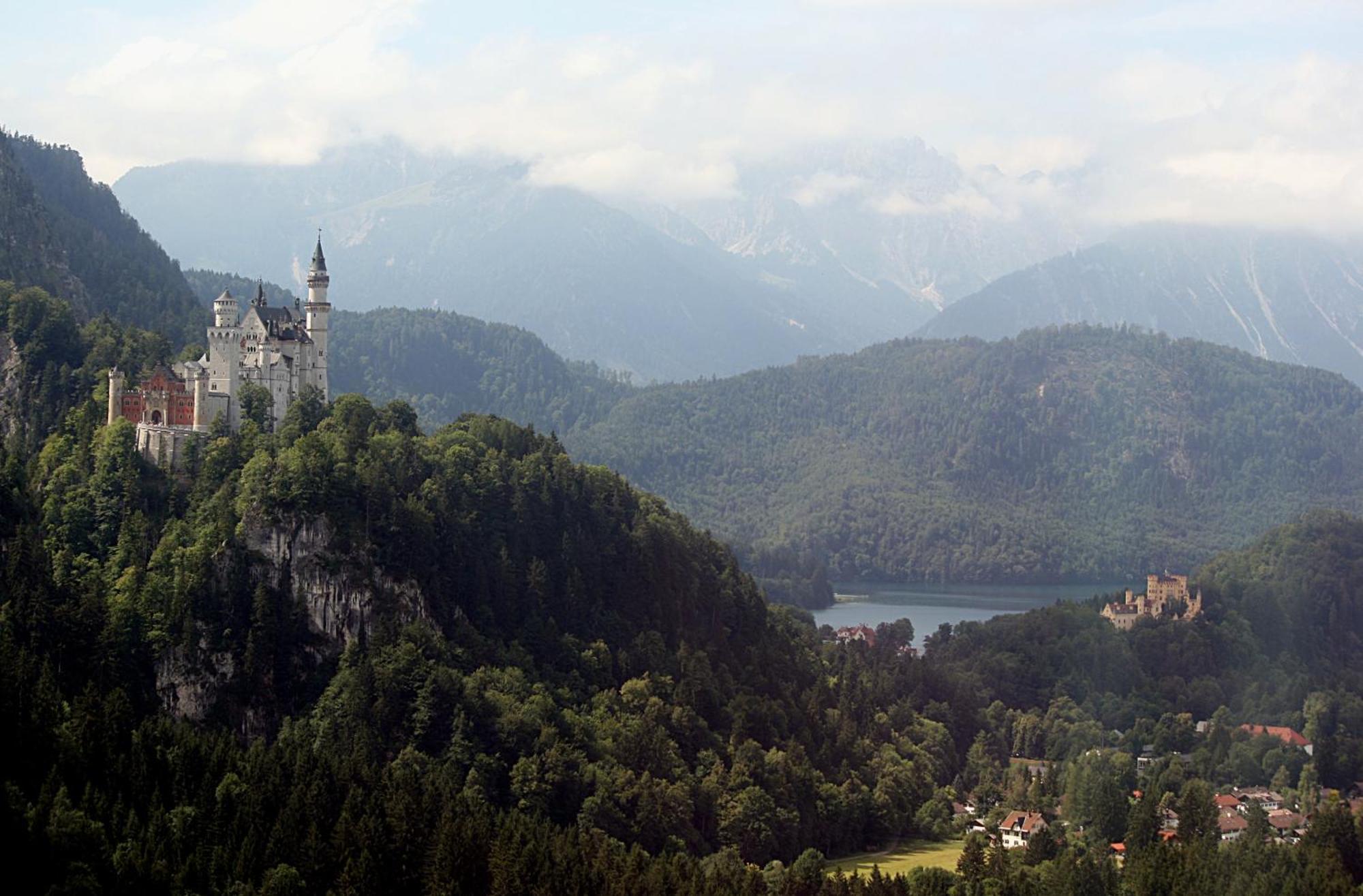 Gaestehaus U Ferienwohnungen Veronika Incl Fruehstuecksbuffet Und Koenigscard Mit 200 Kostenlosen Attraktionen Унтераммергау Экстерьер фото